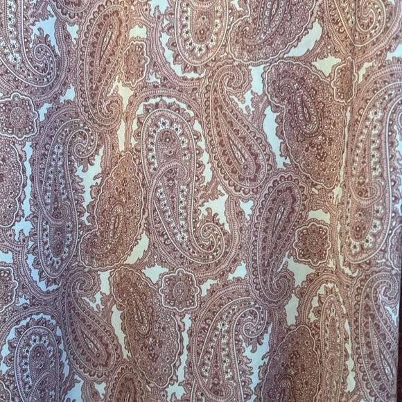 LANDS END 3X MAUVE & WHITE PAISLEY LS with THUMB HOLES & ZIP NECK - Picture 4 of 11